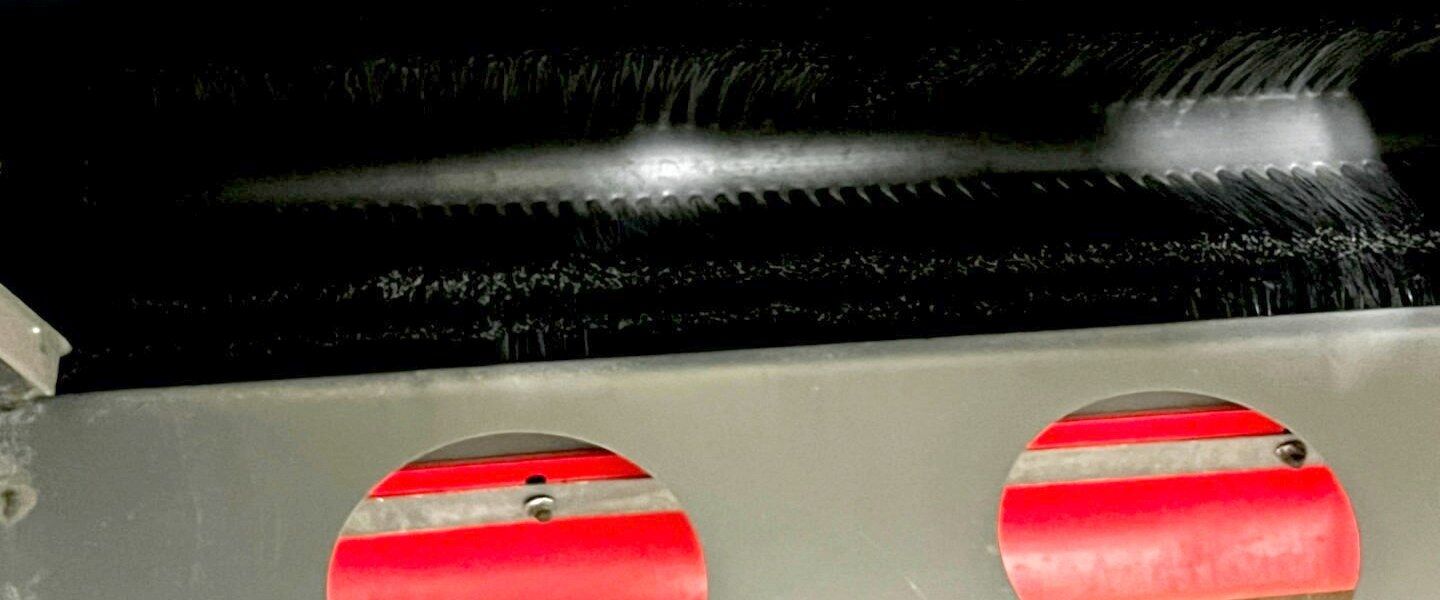 FiberLift brush close-up